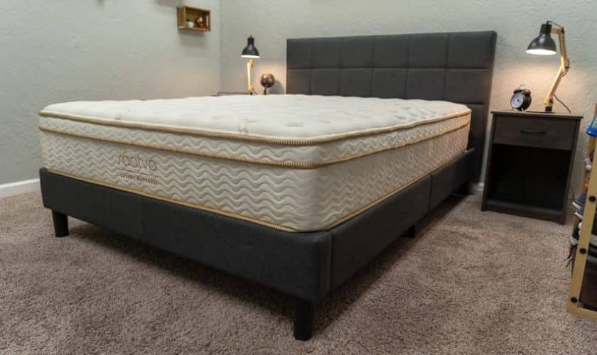 Eurotop VS. Pillow Top: Which Mattress Is Right For You?